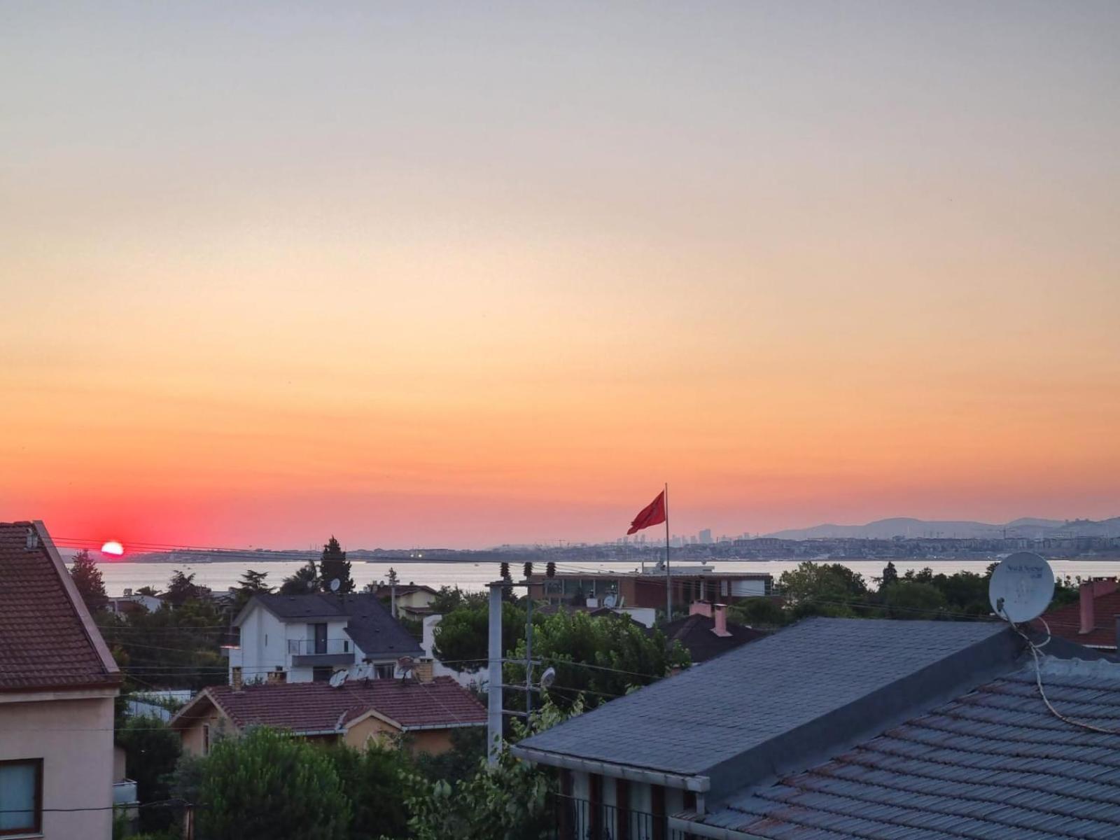 Modern Apartment In Very Quiet Location In Darica, Istanbul Buitenkant foto