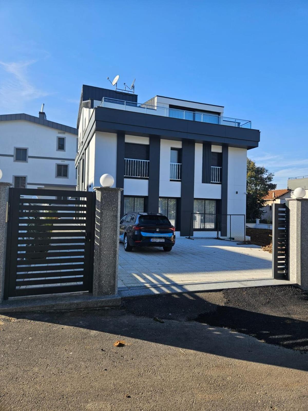 Modern Apartment In Very Quiet Location In Darica, Istanbul Buitenkant foto